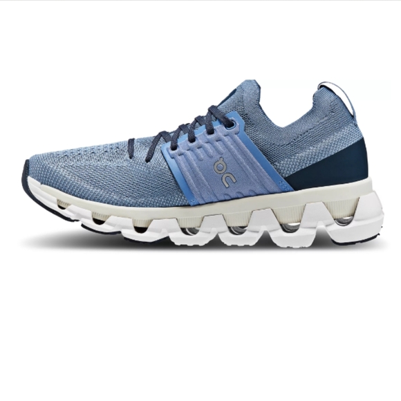 On Women's Cloudswift 3 Running Shoes - Picture 2 of 4